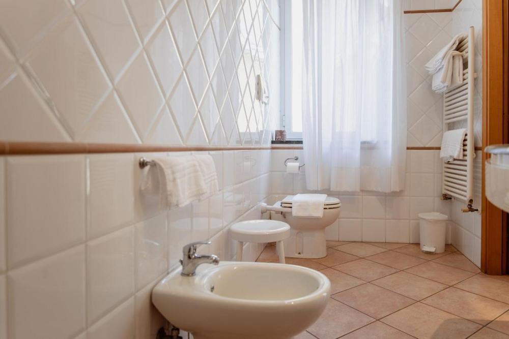 Hotel Rossi Manciano Ngoại thất bức ảnh