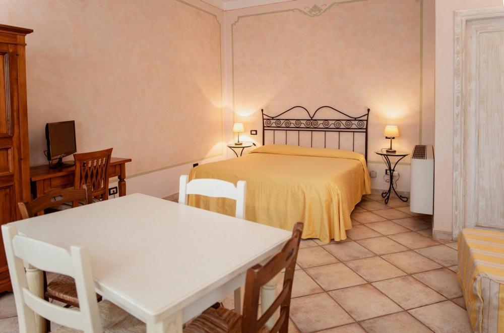 Hotel Rossi Manciano Ngoại thất bức ảnh