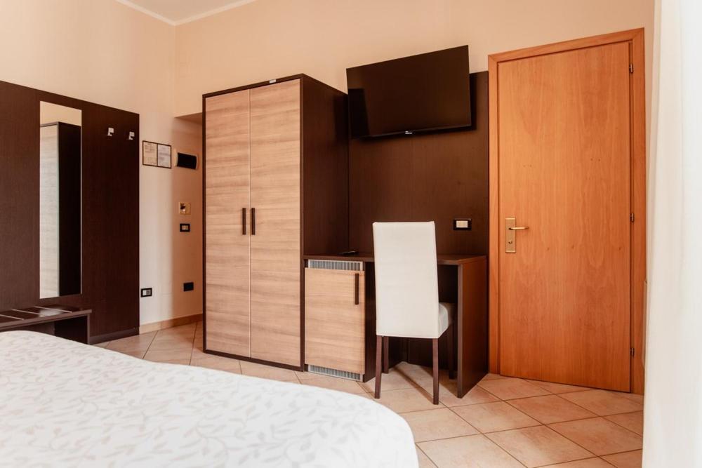 Hotel Rossi Manciano Ngoại thất bức ảnh