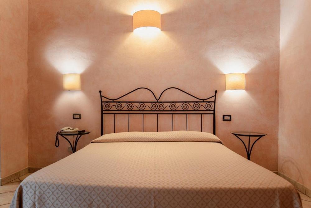 Hotel Rossi Manciano Ngoại thất bức ảnh