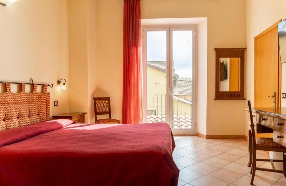 Hotel Rossi Manciano Ngoại thất bức ảnh