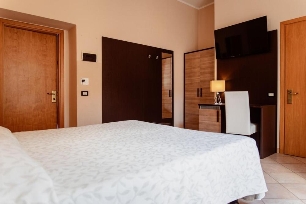 Hotel Rossi Manciano Ngoại thất bức ảnh